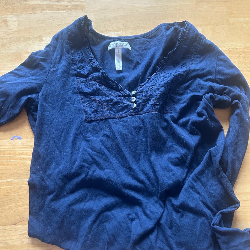 Aeropostale Navy Blue Long Sleeve Henley Top Size: Small
